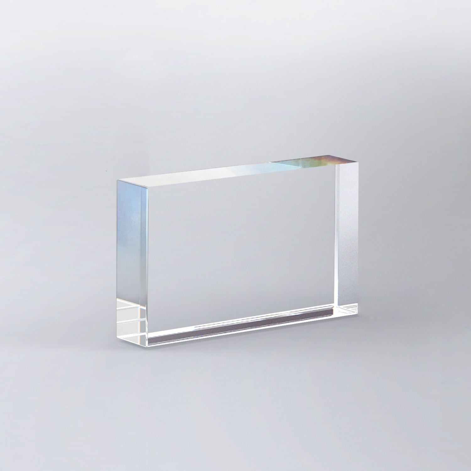 25MC0813A Freestanding Lucite Block